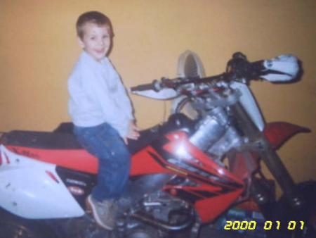 moi sur une moto cross